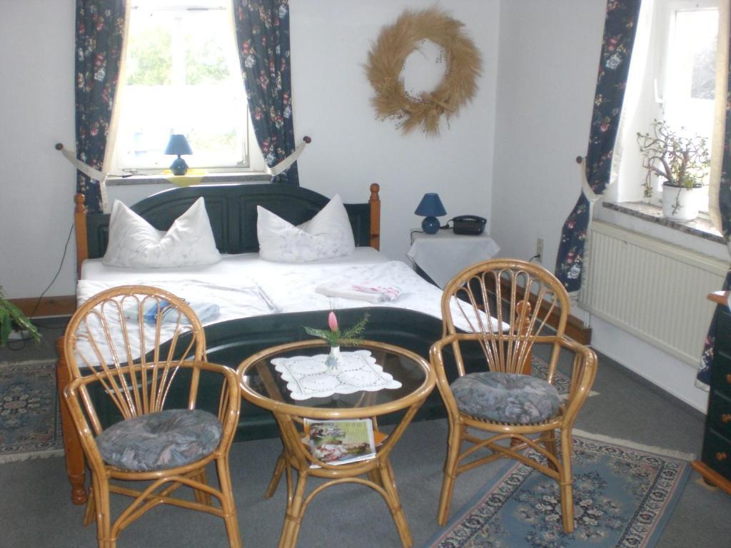 Hotel Gasthof Zur Linde Weissbach  Room photo